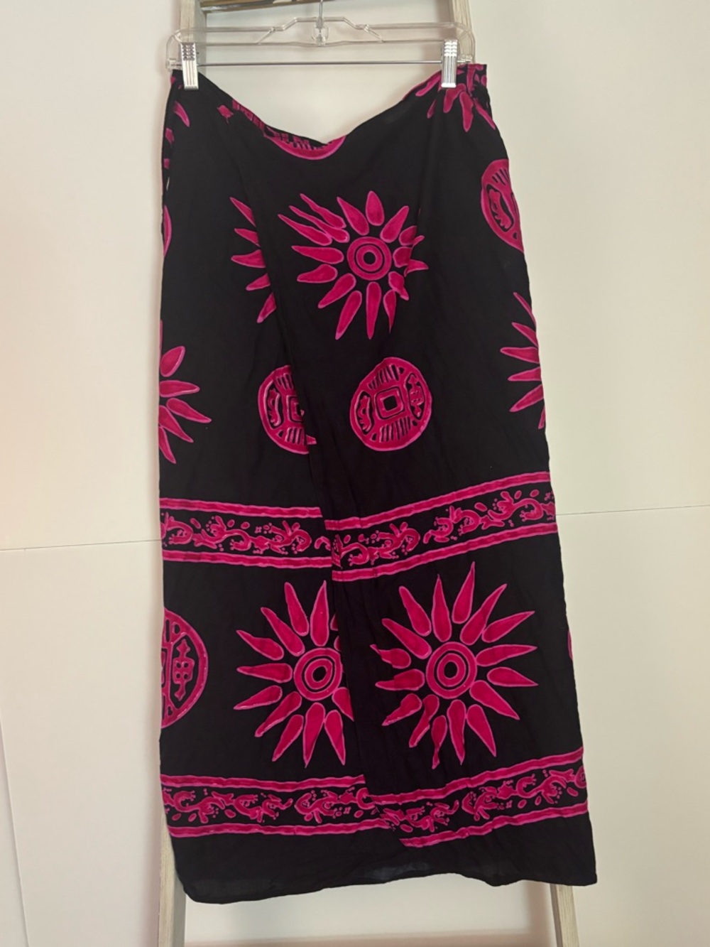 Ingear womens medium wraparound Skirt, sarong, bohemian, global market, festival
